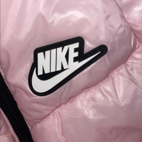 Nike Light Pink Hooded Puffer Jacket - Picture 2 of 3